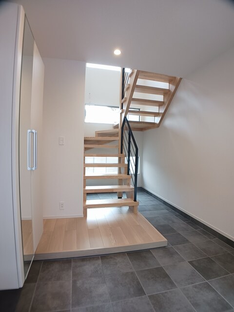 ひだまりガーデンテラスⅡ 玄関