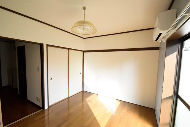 エリールコート ベッドルーム