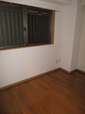 ヒルサイドクラタ ベッドルーム