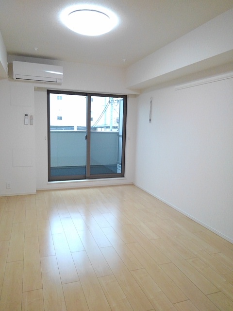 アルヴィータ厚木 リビング