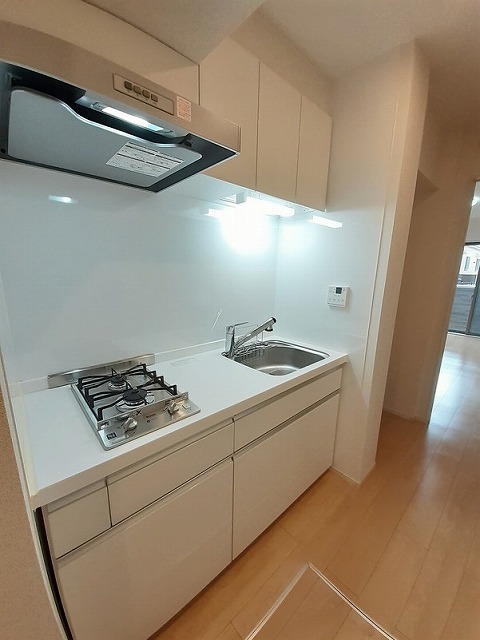 ホワイトウェル湘南 キッチン