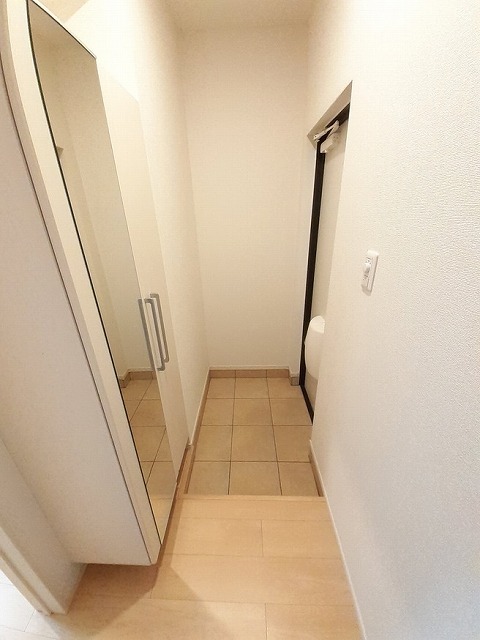 マルイレジデンス湘南Ｃ 玄関