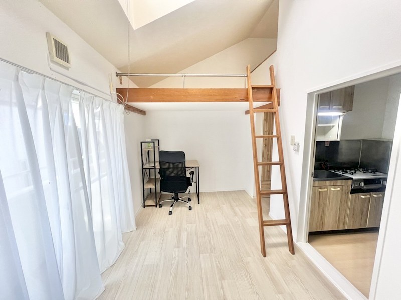 サンハイム成田 リビング