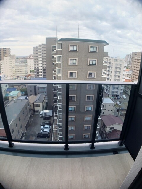 スアヴィス平塚八千代 ベランダ