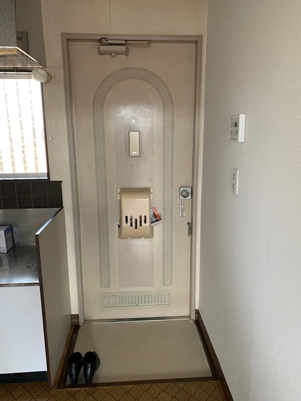 コーポちとせ 玄関