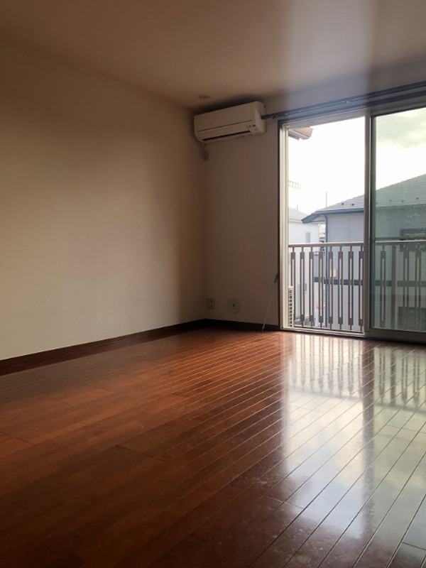 ミモザ壱番館 リビング