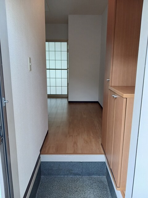 アイリスＢ 玄関