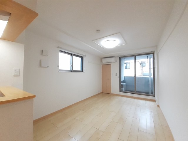 トレス中田 リビング