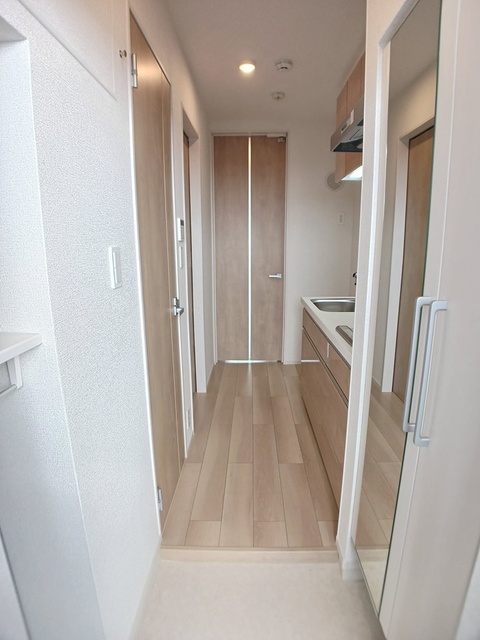 ラ・セラ・ボヌール 玄関