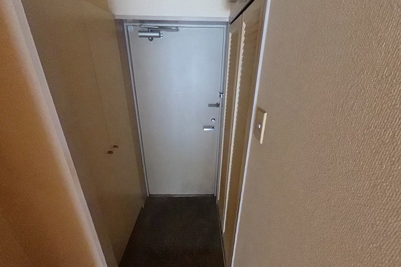 スカイコート戸塚 玄関