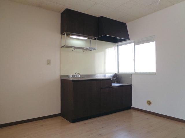 クレスト湘南 キッチン