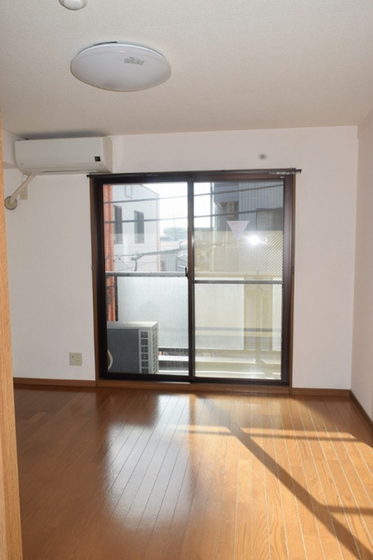 ラ・ルーン茅ヶ崎 リビング