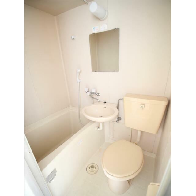 オリーブコート 風呂画像