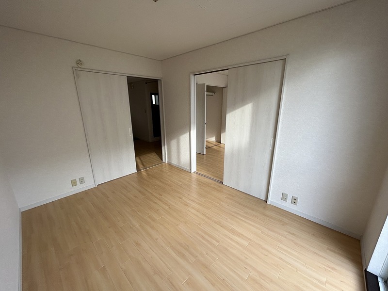 サンファーストＢ その他8