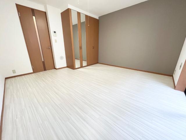 グラード その他8