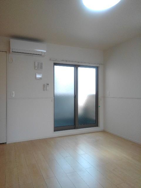 プレミール植木 リビング