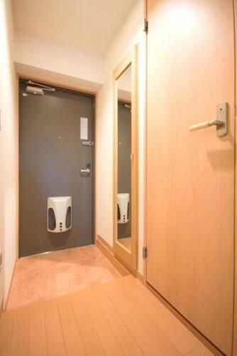 エアリーズ 玄関