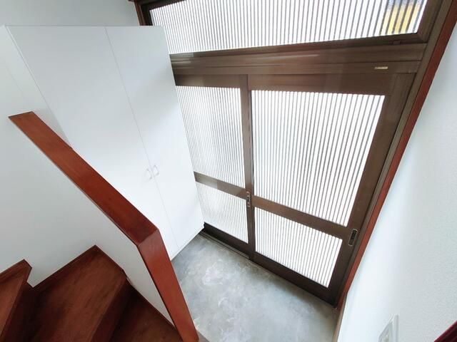 亀井野戸建 玄関