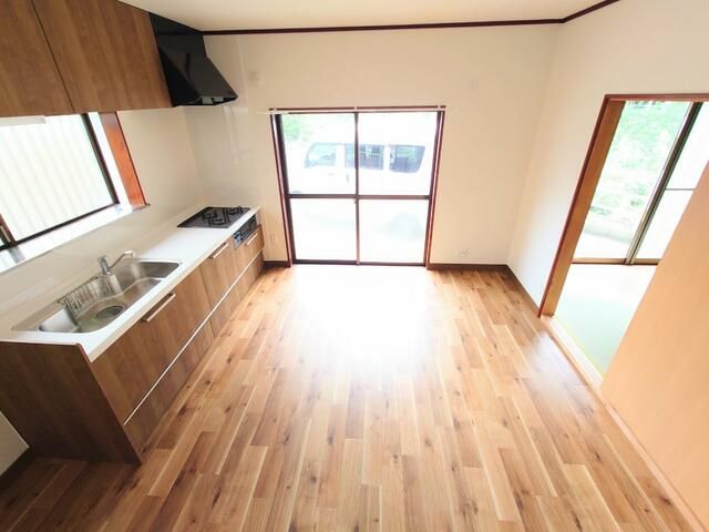 亀井野戸建 リビング