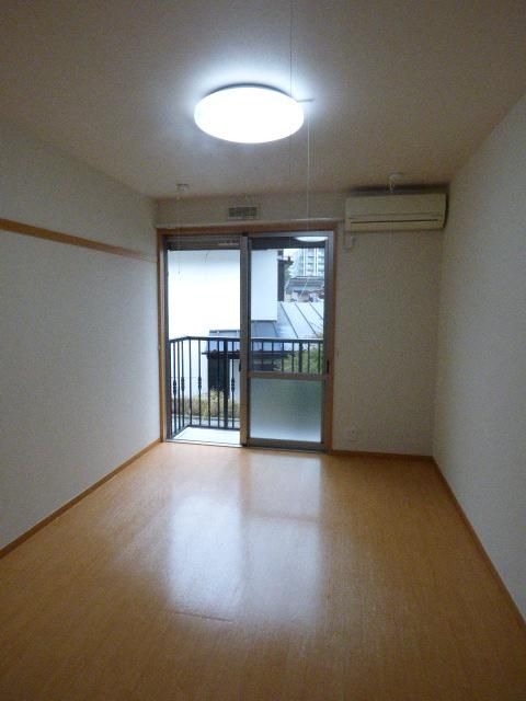 メゾンわかくさ リビング