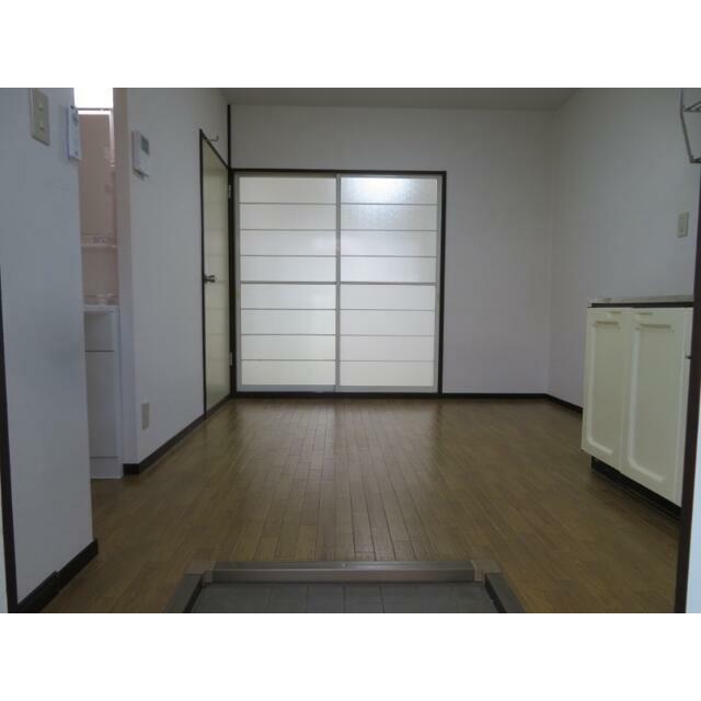 ロイヤルハイツＢ リビング