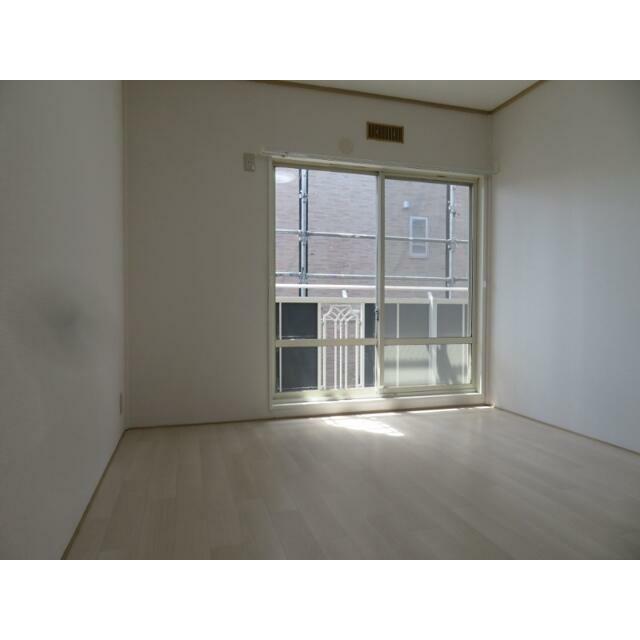 ロイヤルハイツＢ ベッドルーム