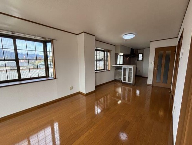 マンション東 リビング