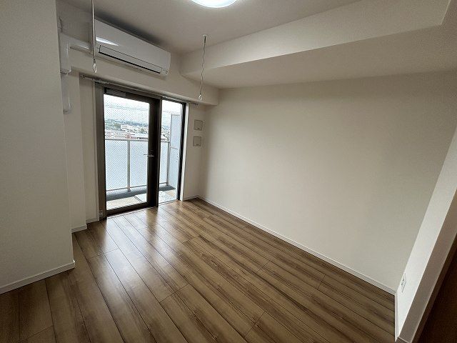 小田急伊勢原駅前マンション ベッドルーム