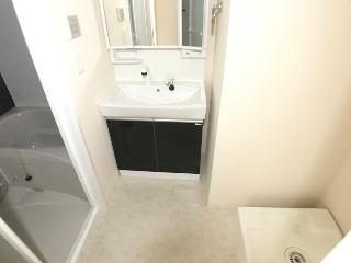 Ｕｎ　ｈｏｍｍｅ（アンノーム） その他3