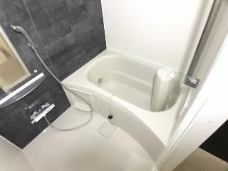 Ｕｎ　ｈｏｍｍｅ（アンノーム） 風呂画像