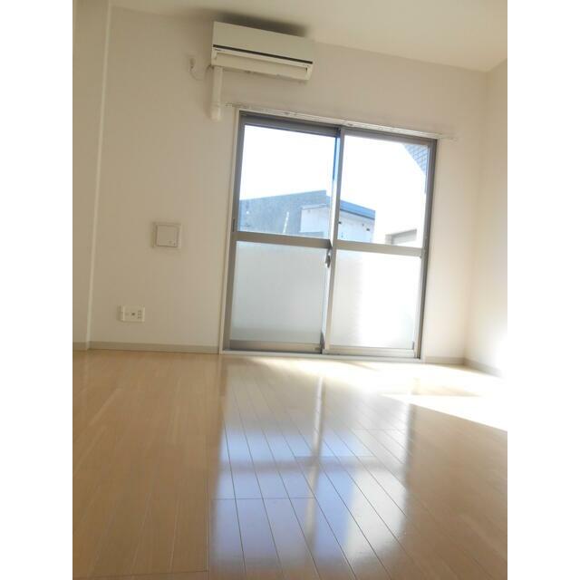 フローリッシュ湘南台 リビング