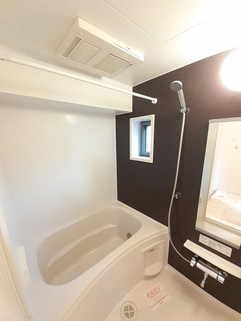 グラース・メゾン 風呂画像