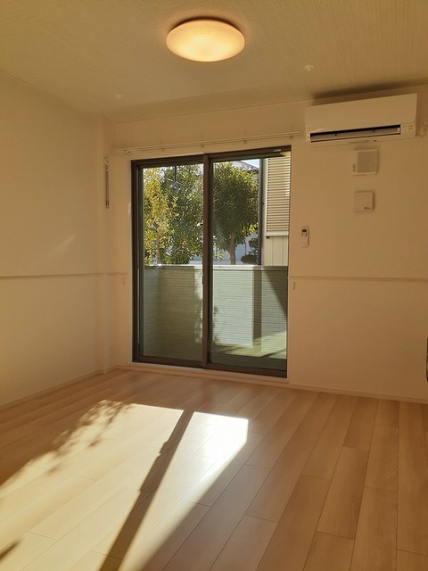 メゾンドＣ．Ｗ リビング