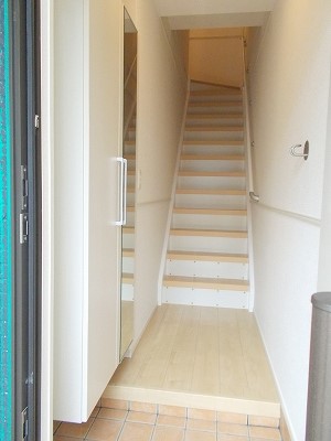 レジデンシア 玄関