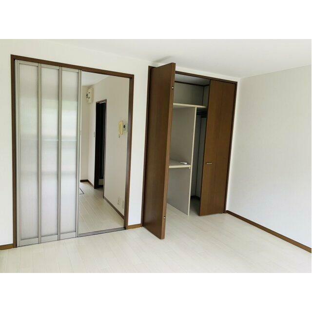 ルーチェスタジョーネ リビング