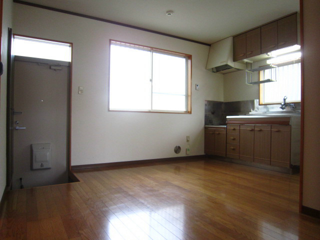 ローズガーデンC ベッドルーム