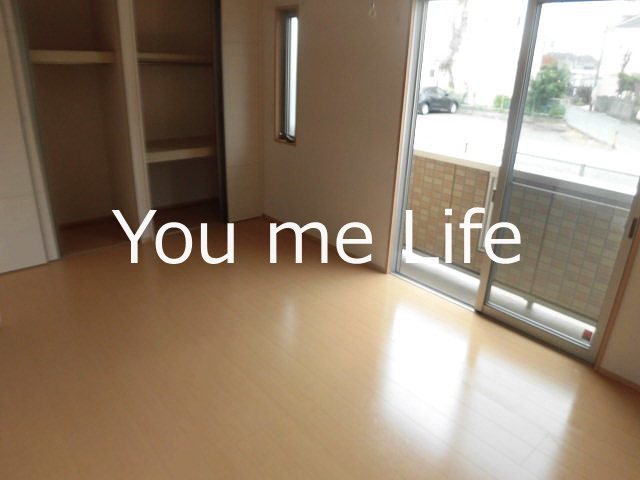 フローラ リビング