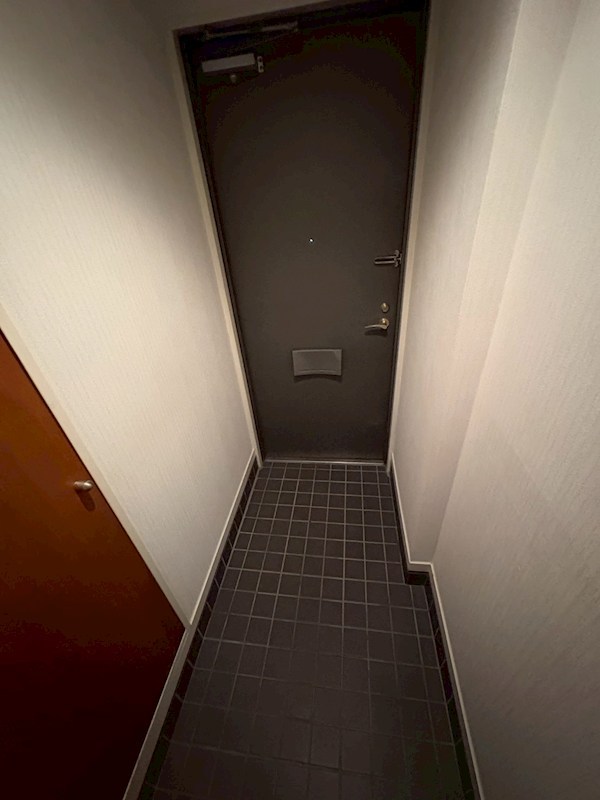 洋光台プレステージュミネギシ 玄関