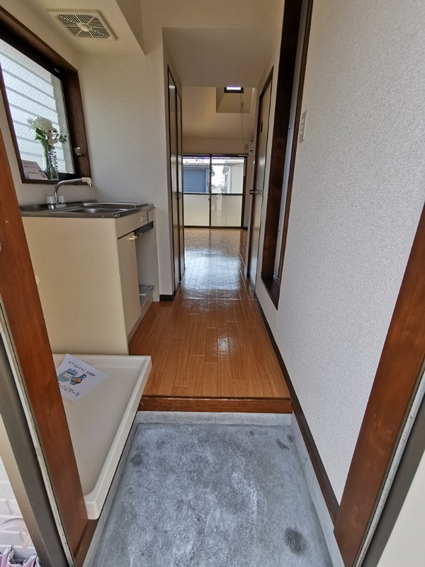 ルミエールミタ 玄関