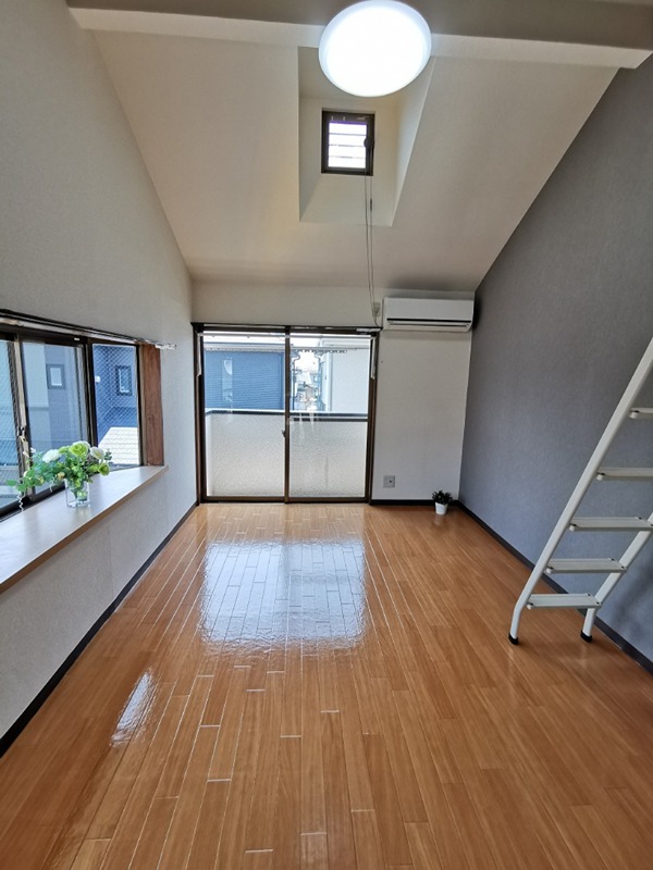 ルミエールミタ リビング