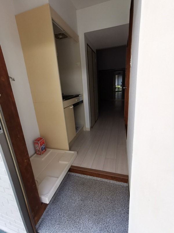 ルミエールミタ 玄関