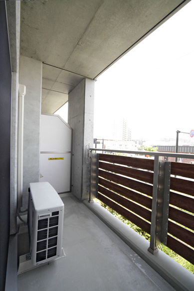 KADOIE TSUJIDO  (カドイエツジドウ)  ベランダ