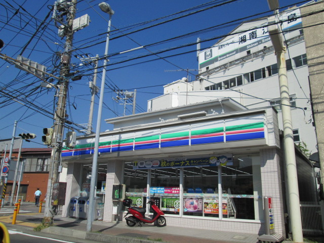 神奈川県藤沢市片瀬海岸１丁目 コンビニ