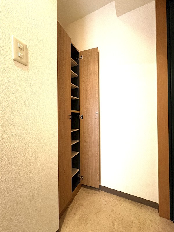Ｗｅａｌｔｈｙ長谷 玄関