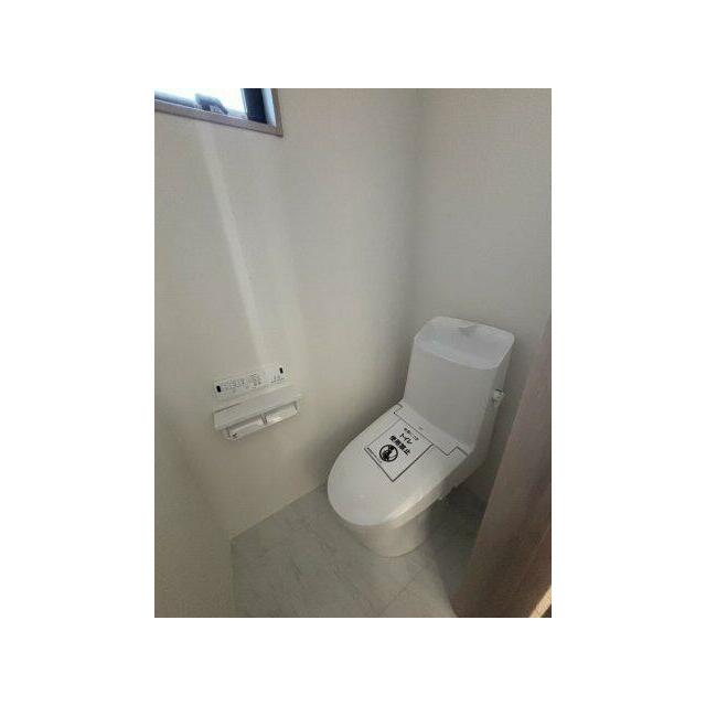 鎌倉材木座住宅 トイレ