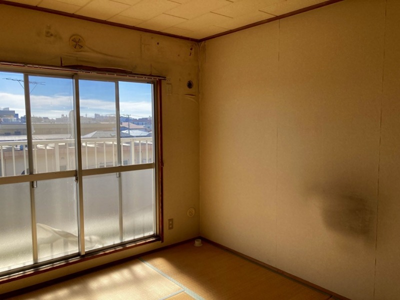 サンハイツ諏訪前 リビング