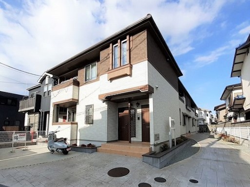 サンバスト 102号室 外観