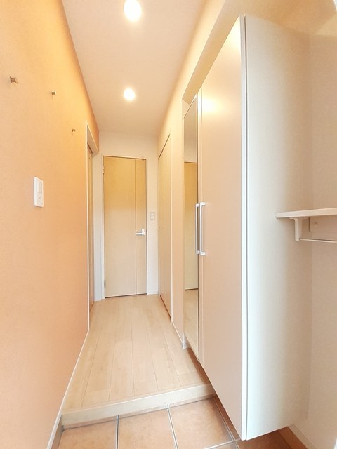 サンバスト 玄関