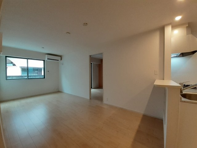 サンバスト リビング