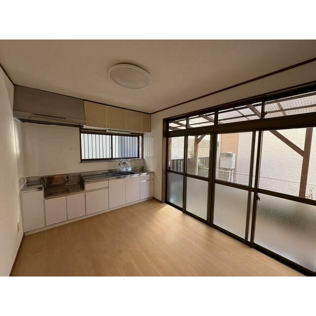 長後戸建貸家 キッチン